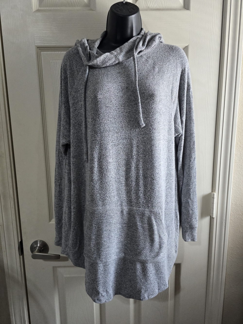 torrid Heather Gray Hooded Tunic Sweater Sz 1-14/16